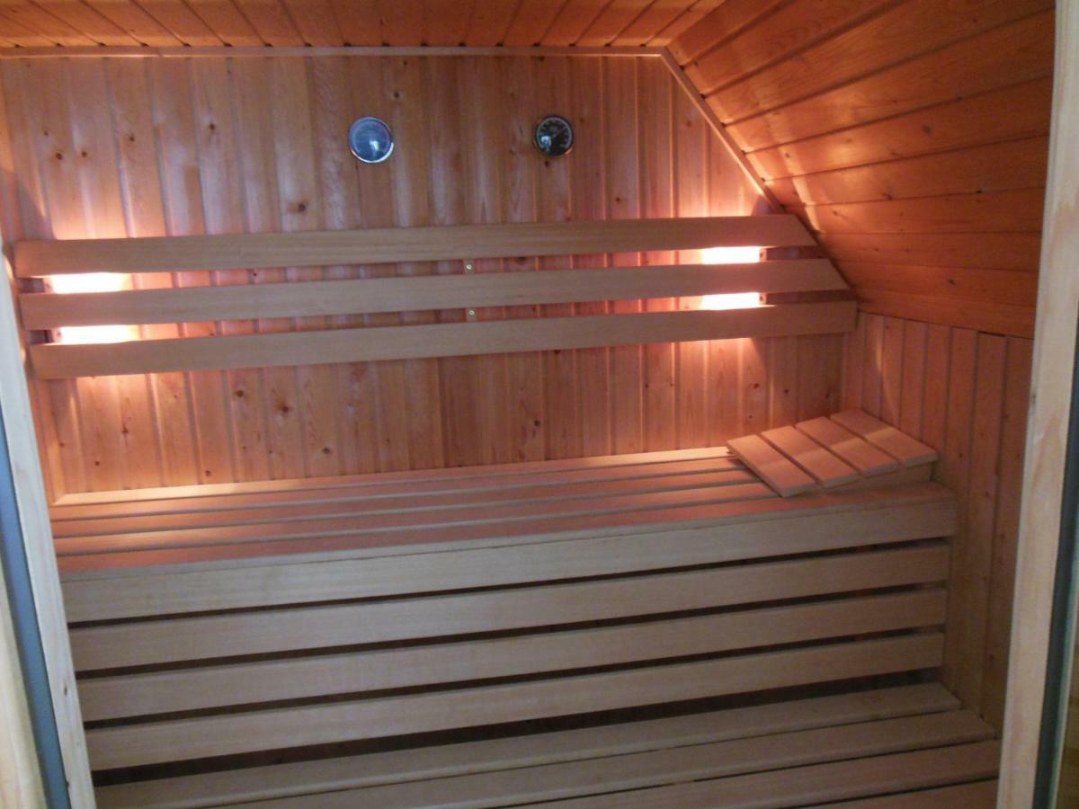 B&B Landgoed Sonneborghe Kollumerzwaag Bagian luar foto