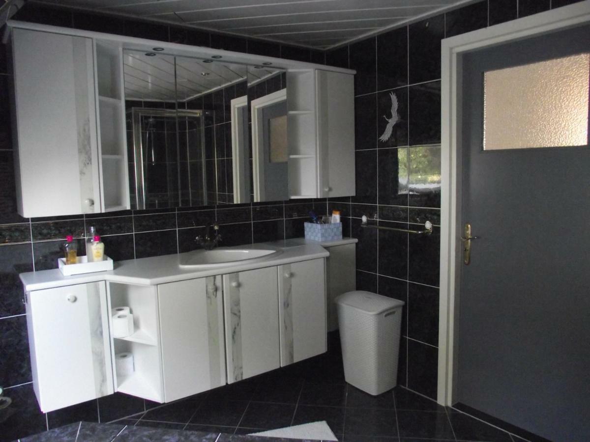 B&B Landgoed Sonneborghe Kollumerzwaag Bagian luar foto